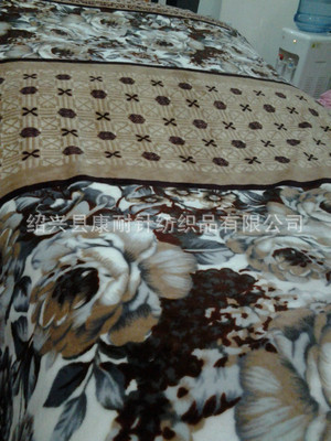 少女心之選 康耐針紡織法蘭絨毛毯，百花系列點亮溫馨生活